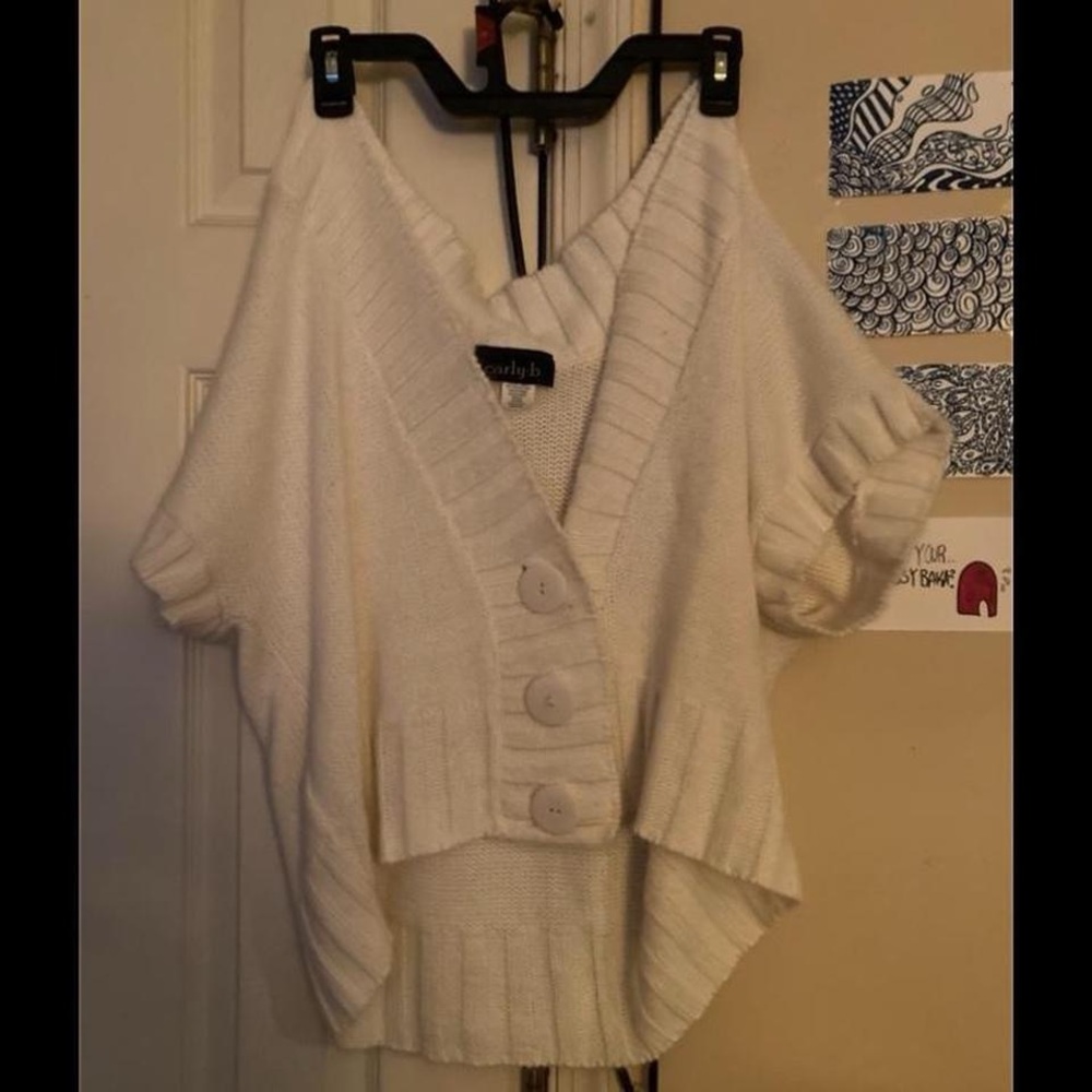 Carly B. Cream T-Shirt Style Sweater with Oversized Buttons